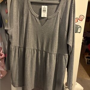 282- NWT Torrid Charcoal Long Sleeve Top